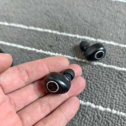 QCC3020 TWS Wireless Earbuds with Emergency Power Bank Charging Case