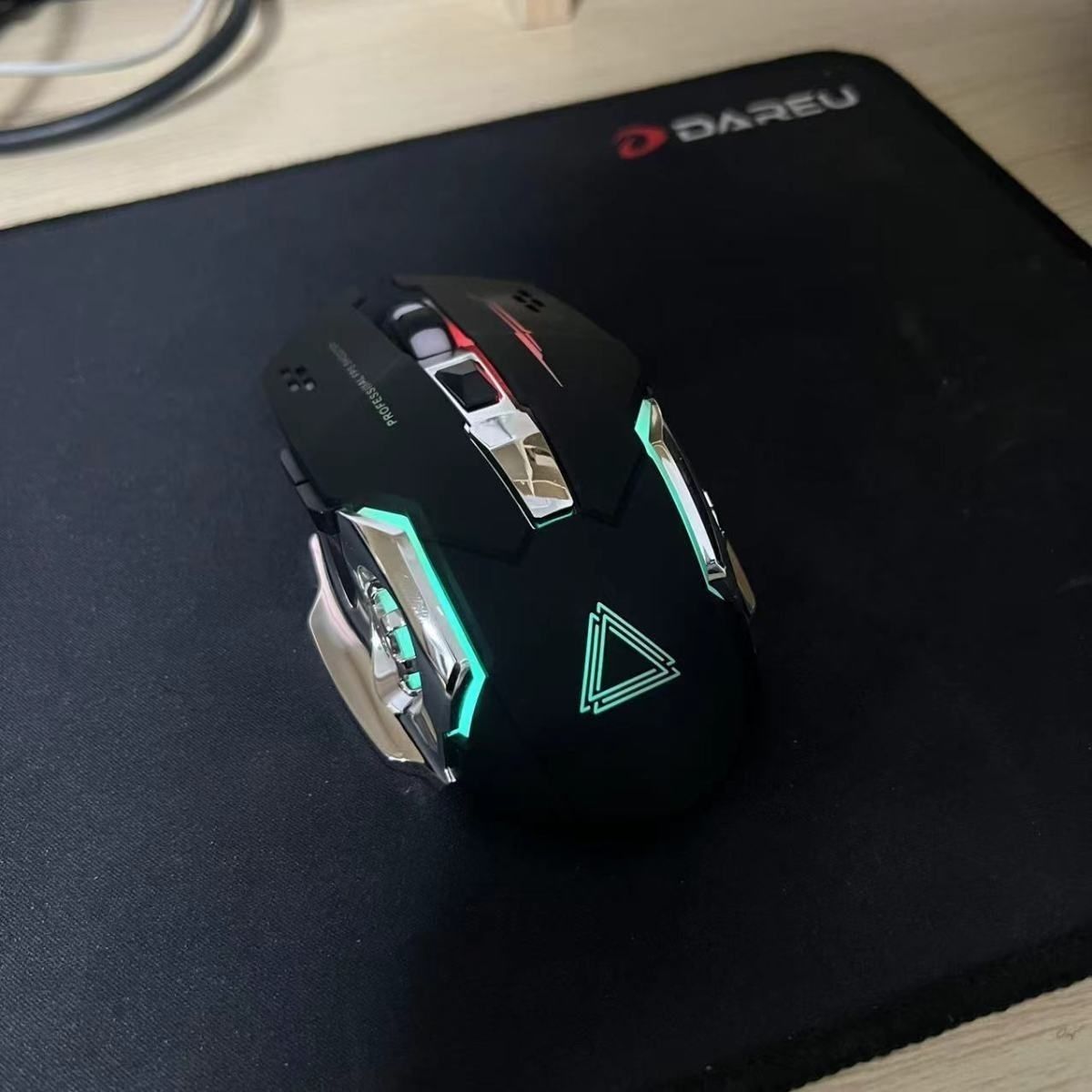 Rechargeable Silent Dual-Mode Wireless Bluetooth Mouse