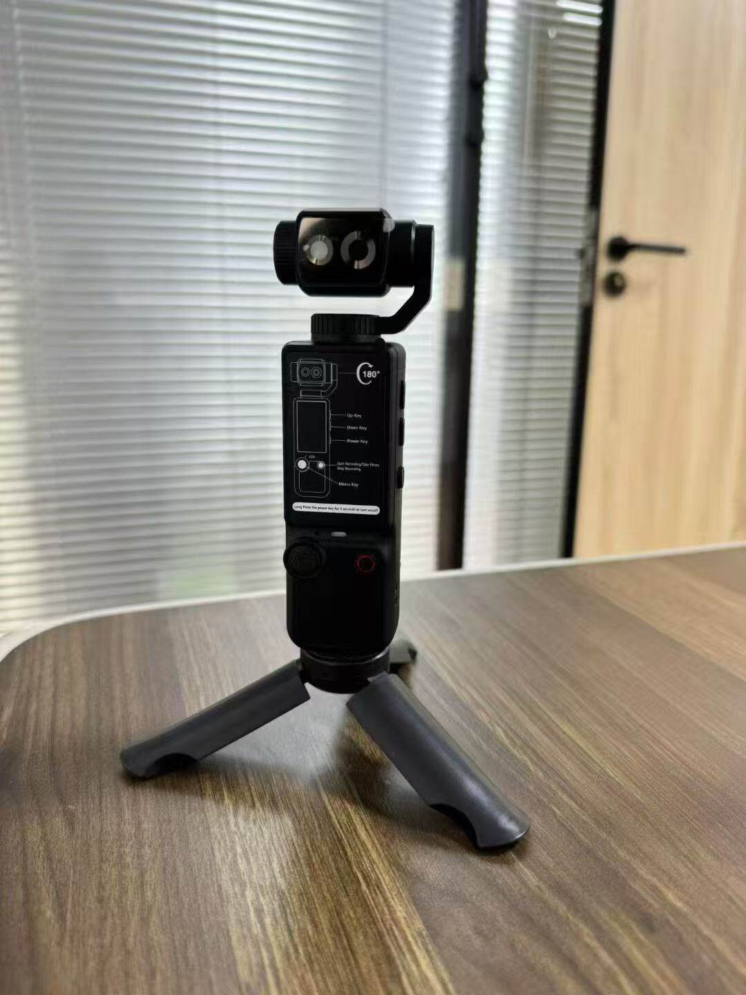 Q8 Pocket HD Handheld Camera with Autofocus and Voice Recording
