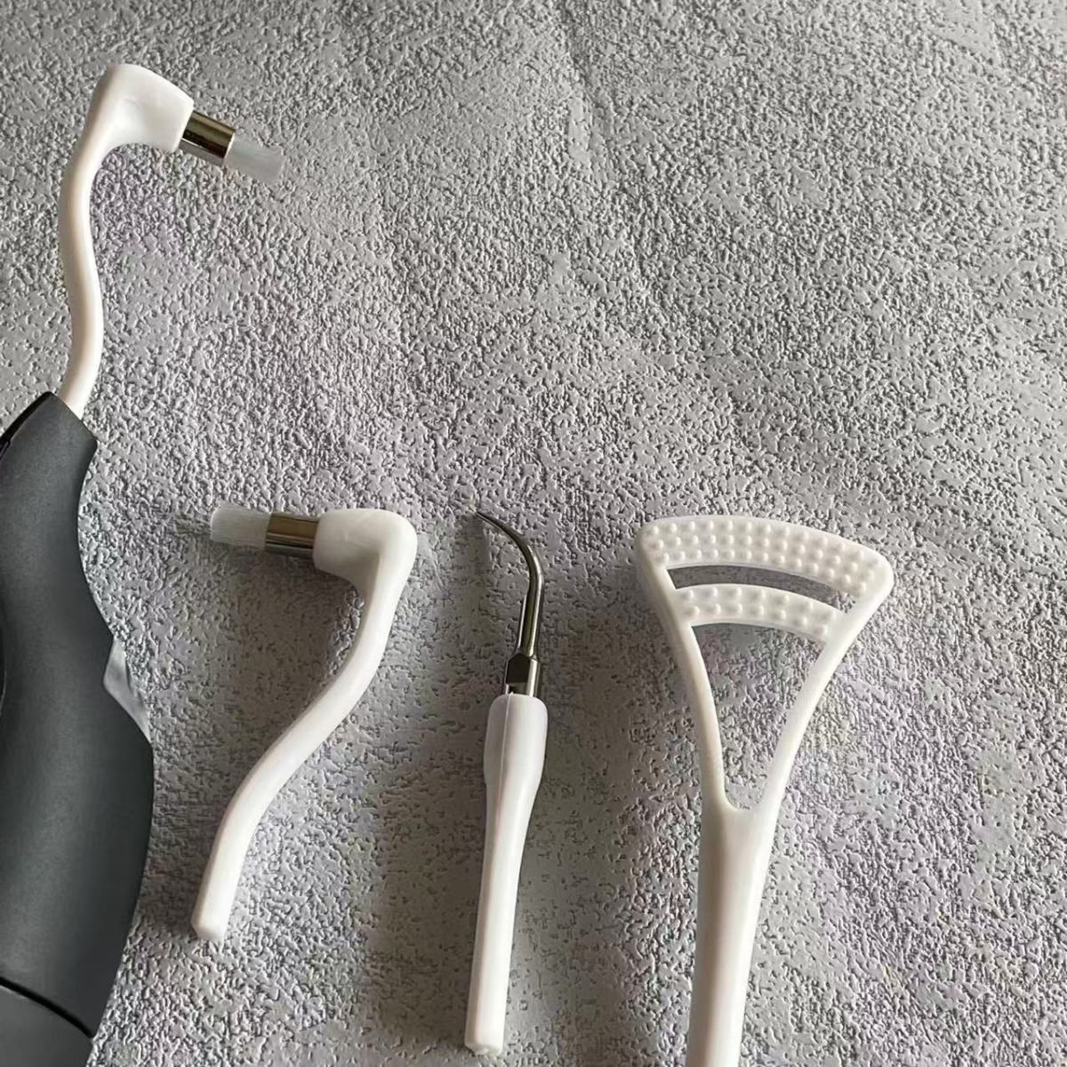 Sonic Vibration Dental Cleaner with Interchangeable Cleaning Heads