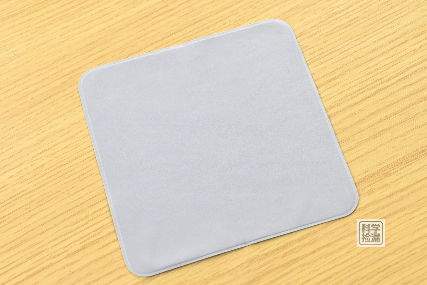 Apple Polishing Cloth for MacBook iPhone Screen Cl