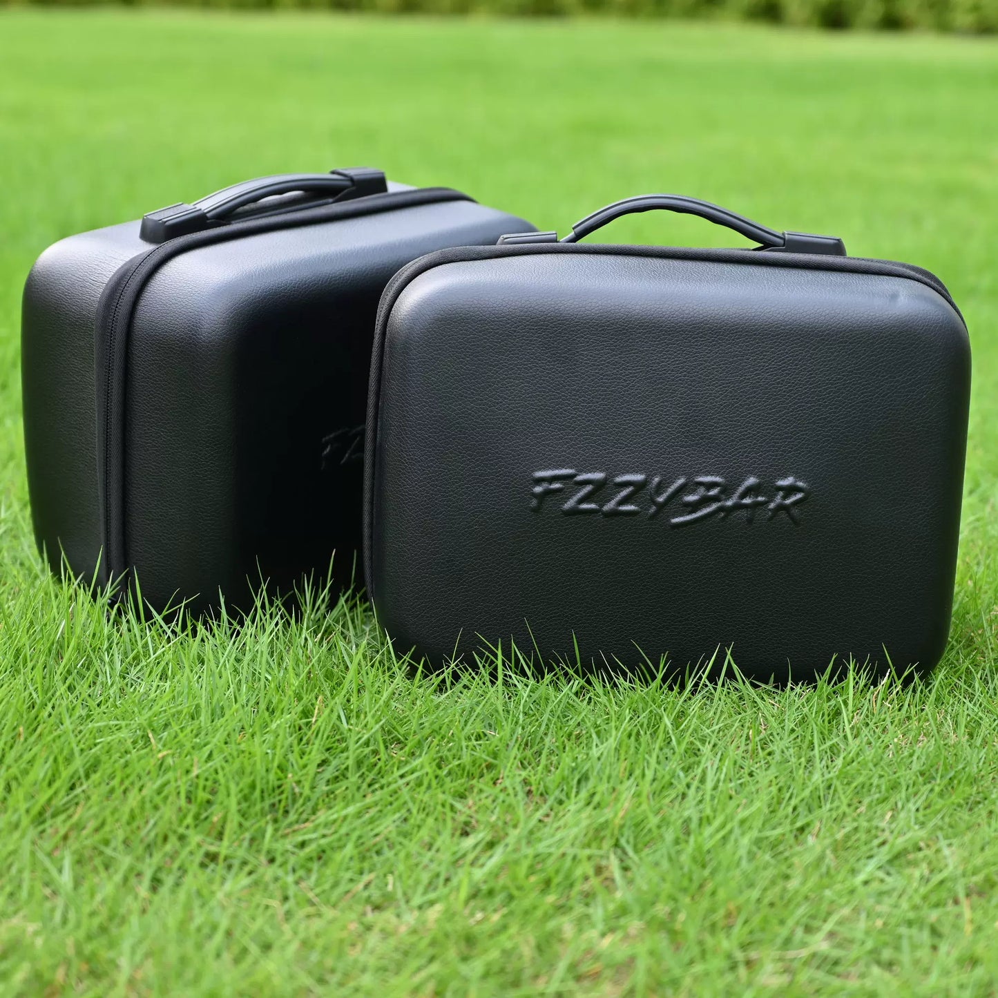 Digital accessories storage bag