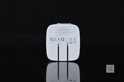 MOKIN 30W GaN Retractable Cable Charger 1A1C Fast 