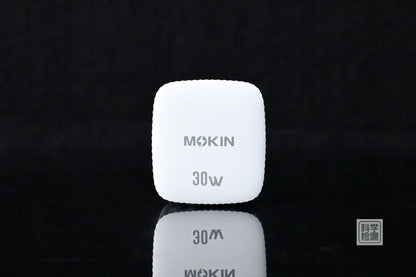 MOKIN 30W GaN Retractable Cable Charger 1A1C Fast 