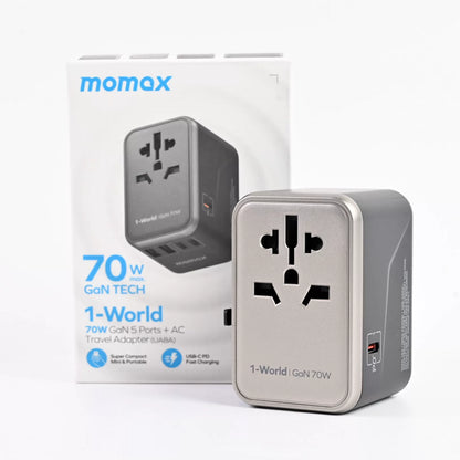 Momax Global Travel Power Socket Universal