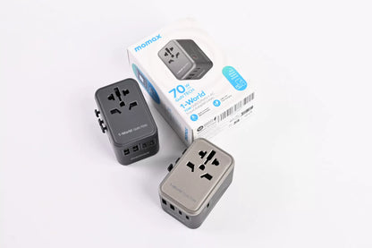 Momax Global Travel Power Socket Universal