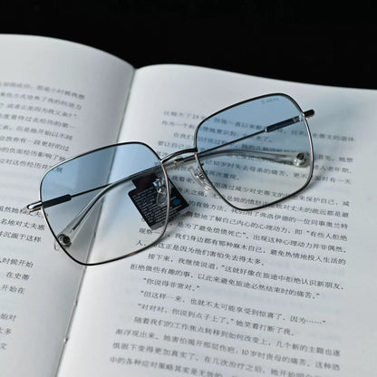 SEROVA eyewear collection