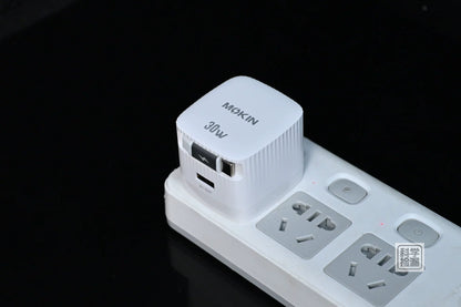 MOKIN 30W GaN Retractable Cable Charger 1A1C Fast 