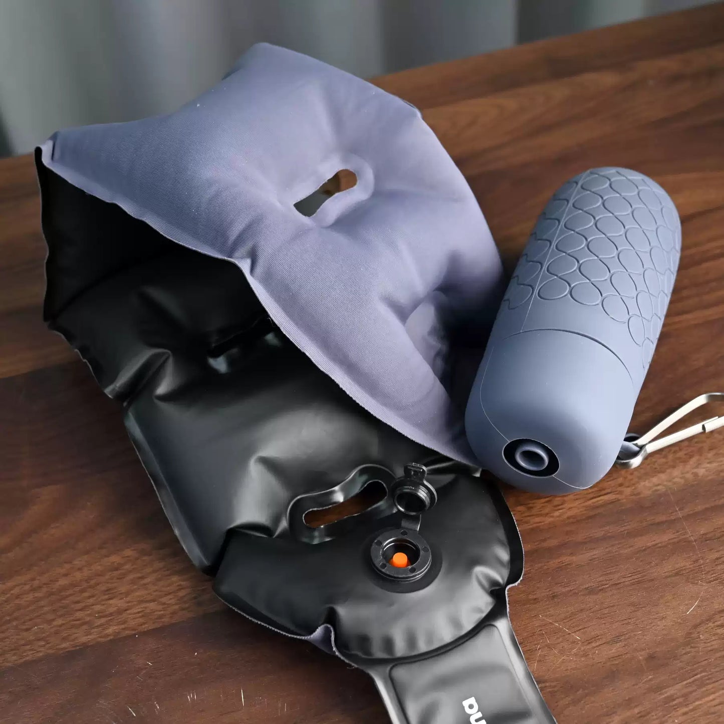 Bargaingogo Inflatable Travel Neck Pillow