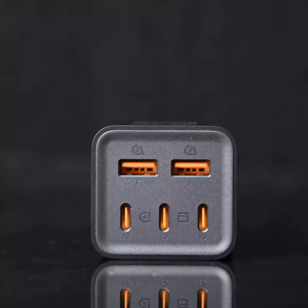 VOLTME 75W Desktop Charging Station
