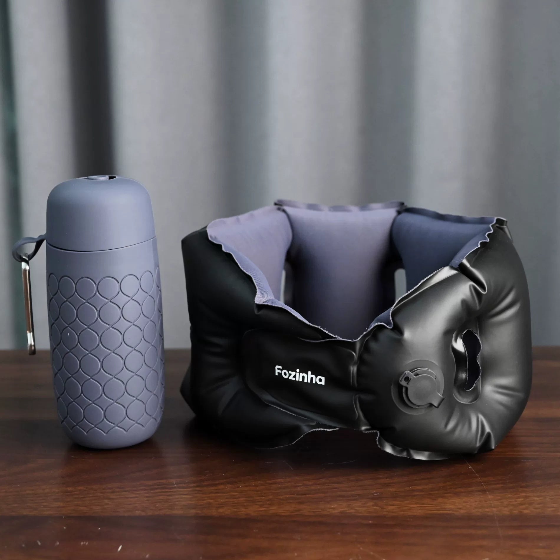 Bargaingogo Inflatable Travel Neck Pillow - Black Blue